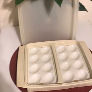 Tupperware Deviled egg holder